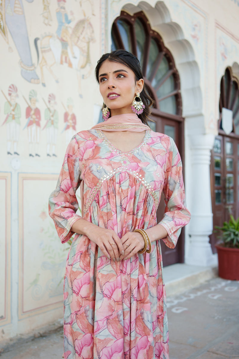 Women Peach Kurta With Bottom & Dupatta Set (Set of 5 Pc)