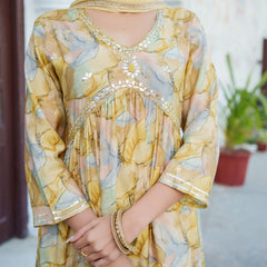 Women  Yellow Muslin kurta with  handwork embroidery, solid bottom & Dupatta Set (Set of 5 Pc)