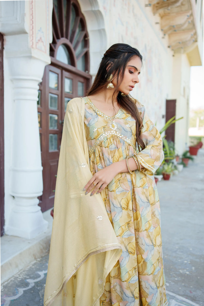 Women  Yellow Muslin kurta with  handwork embroidery, solid bottom & Dupatta Set (Set of 5 Pc)