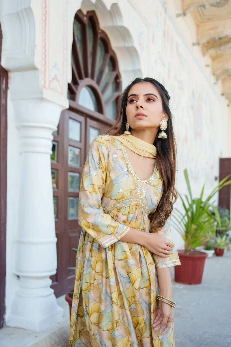 Women  Yellow Muslin kurta with  handwork embroidery, solid bottom & Dupatta Set (Set of 5 Pc)