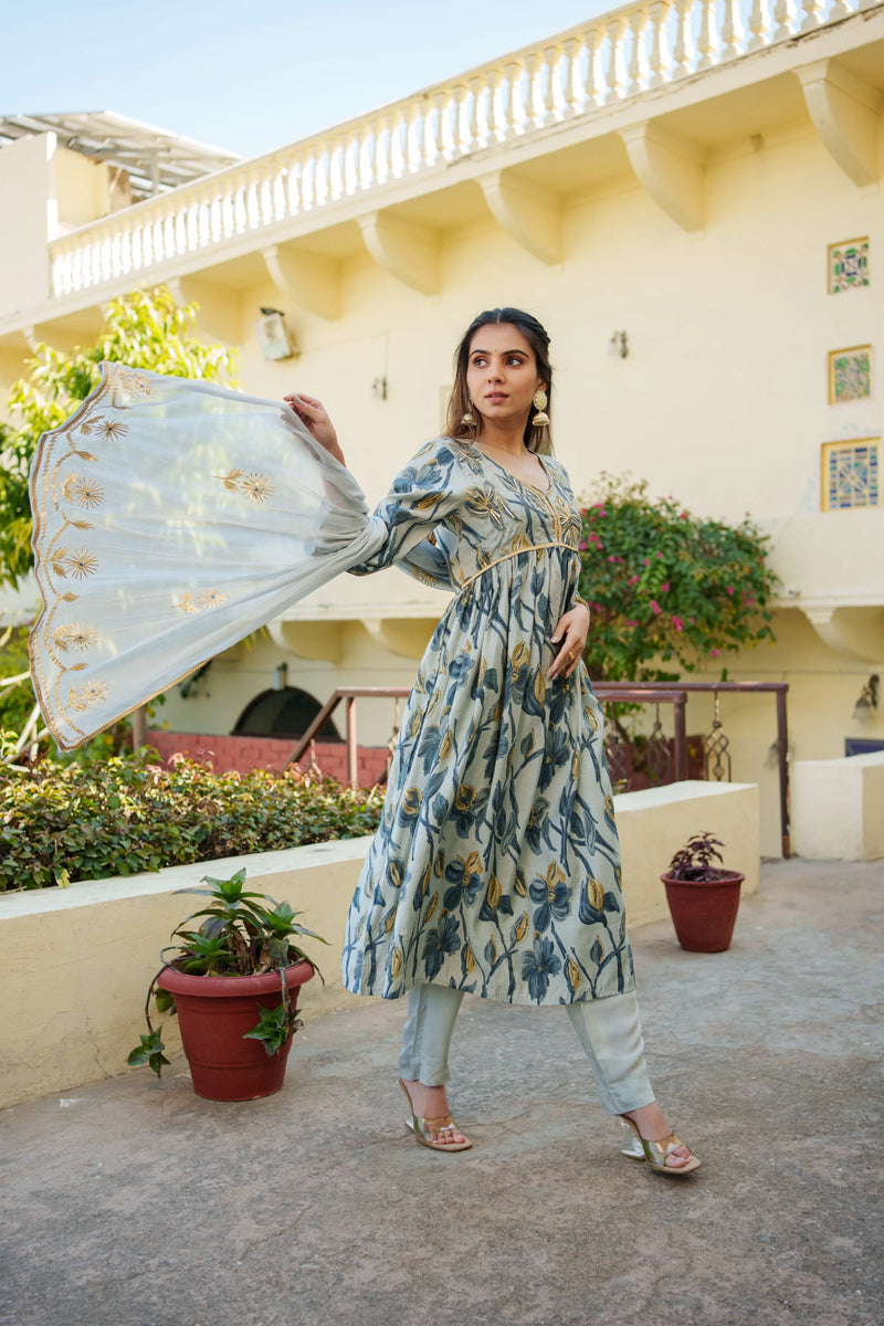 Womens Muslin Kurta With Gota Lace Embroidery Solid Bottom & Dupatta Set  (Set of 5 Pc)