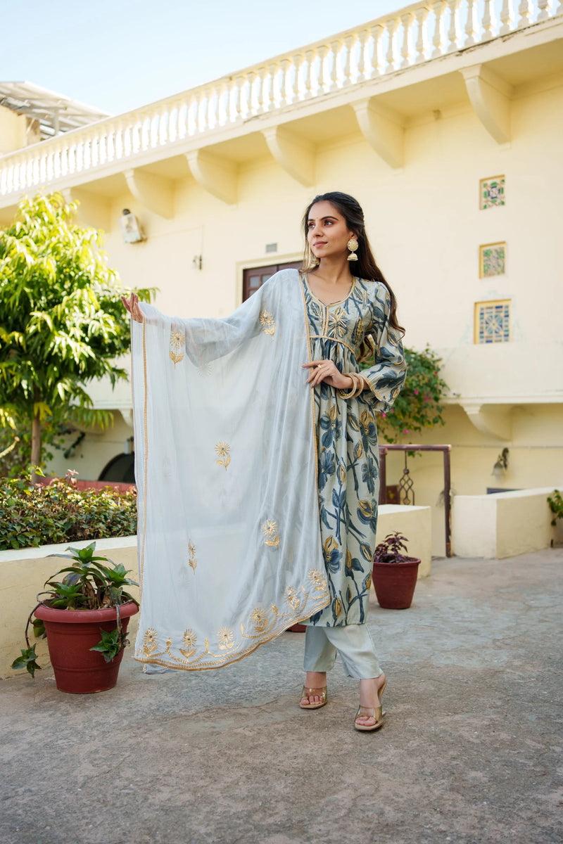 Womens Muslin Kurta With Gota Lace Embroidery Solid Bottom & Dupatta Set  (Set of 5 Pc)