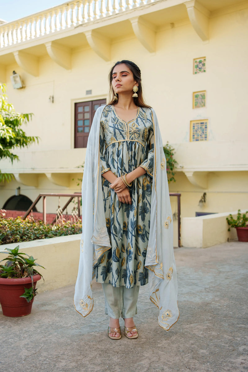 Womens Muslin Kurta With Gota Lace Embroidery Solid Bottom & Dupatta Set  (Set of 5 Pc)