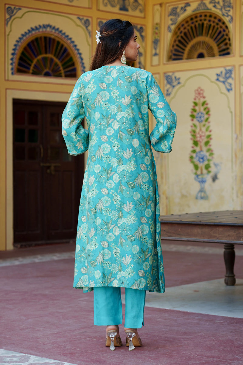 Women Muslin Pleated Kurta With Bead Work Neckline & Solid Bottom Set (Set of 5 Pc)