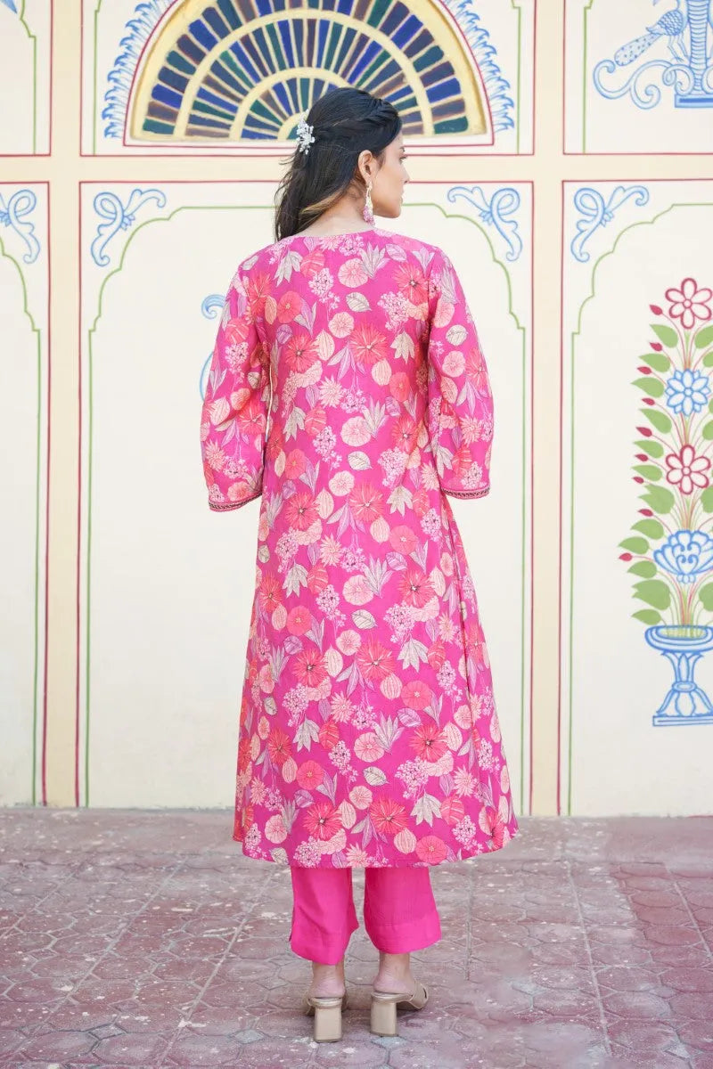 Women Muslin Pleated Kurta With Bead Work Neckline & Solid Bottom Set (Set of 5 Pc)