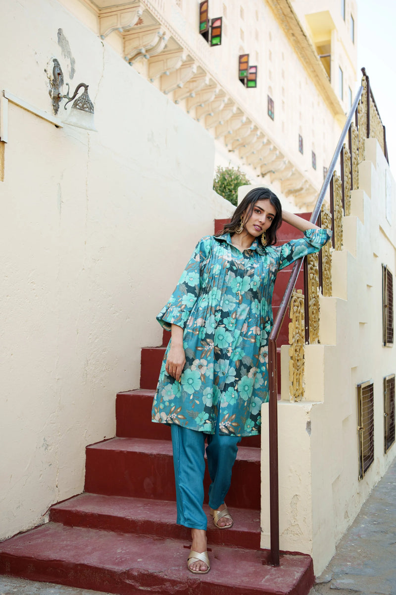 Women Teal Blue Muslin Tucks kurta with sequence Shirt Collar & Solid Bottom (Set of 5 Pc)