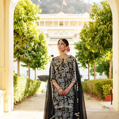 Women Floral Embroidered Kurta & Sequin Chiffon Sharara Dupatta Set (Set of 5 Pc)