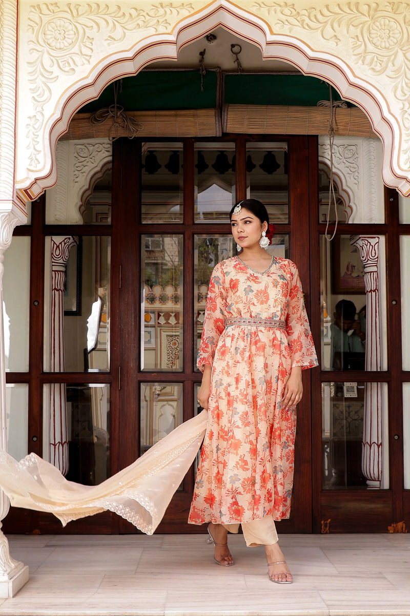 Cream Organza Floral Embroidered Anarkali & Handwork Belt With Solid Bottom & Embroidered Organza Dupatta Set (Set of 5 Pc) (Set of 5 Pc)