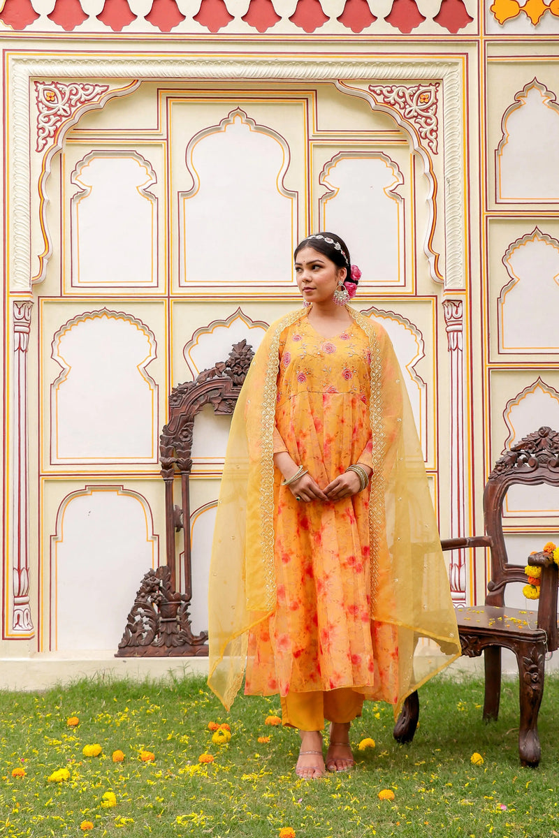 MUSTARD Floral Embroidered Anarkali & Handwork yoke with solid bottom & embroidered organza dupatta set (Set of 5 Pc)