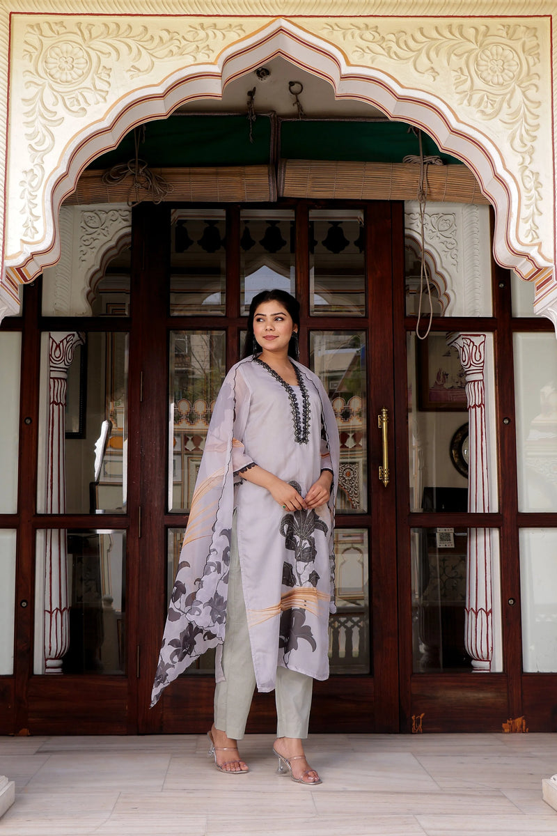 Grey Placement Print V-Neck Laced Suit Set with Organza Dupatta (Set of 5 Pc)