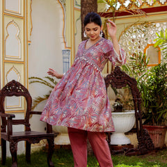 Alia Cut Co-ord Set With Embroidered Lace Border & Solid Bottom (Set of 5 Pc)