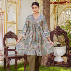 Alia Cut Co-ord Set With Embroidered Lace Border & Solid Bottom (Set of 5 Pc)