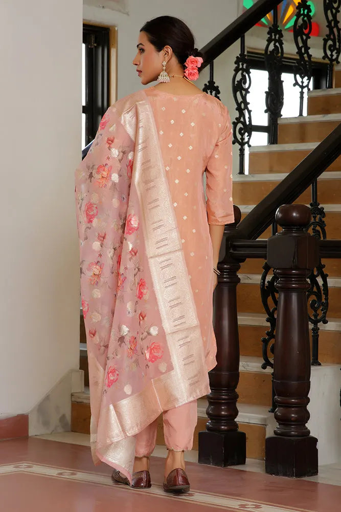 Women Tissue Brocade Embroidered Kurta with Scalloped pant & Dupatta (Set of 5 Pc)