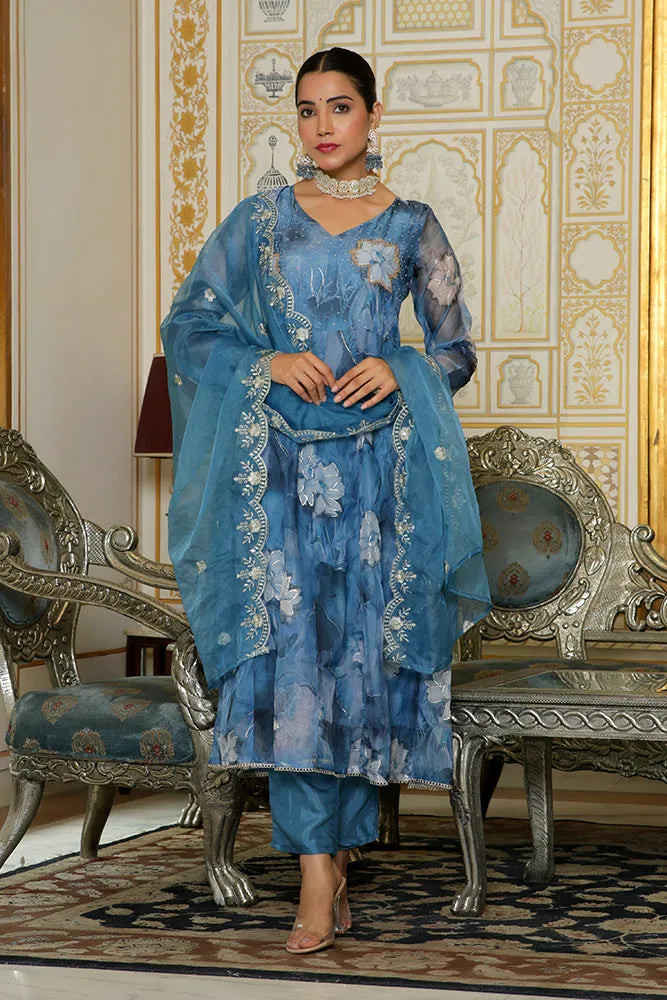 Women Embroidered Anarkali Kurta with solid pant & Dupatta (Set of 5 Pc)
