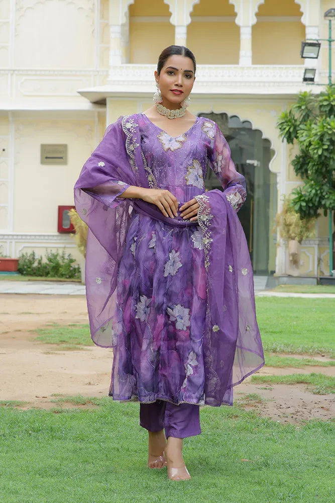 Women Embroidered Anarkali Kurta with solid pant & Dupatta (Set of 5 Pc)