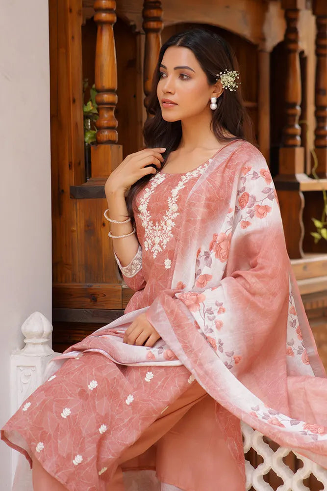 Women Linen Kurta Embroidered kurta set with solid pants & dupatta (Set of 5 Pc)