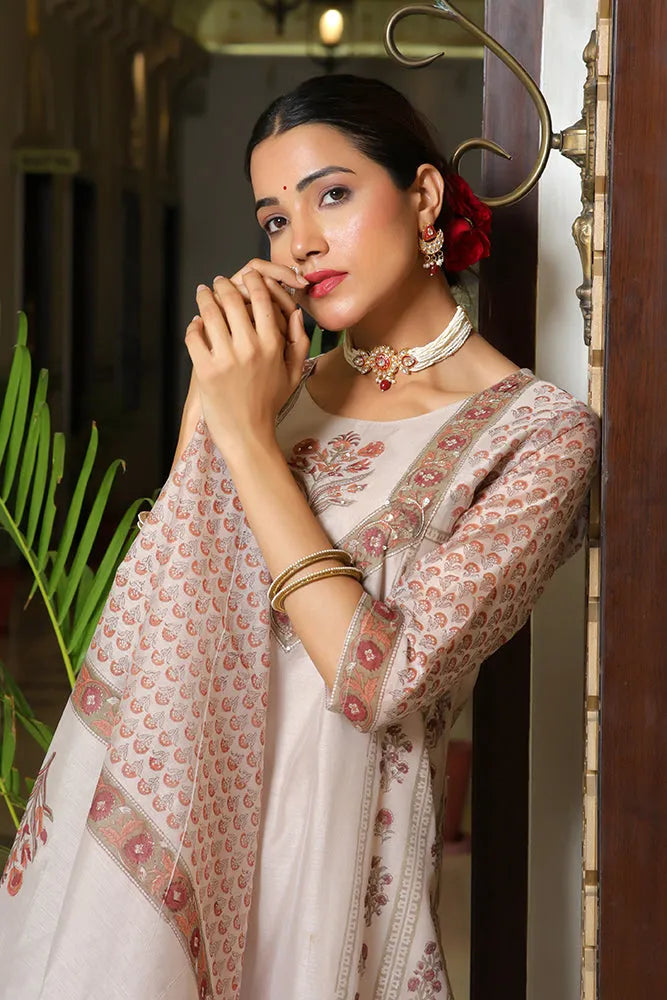 Women Grey Chanderi Block printed Embroidered kurta set with solid pants & dupatta (Set of 5 Pc)
