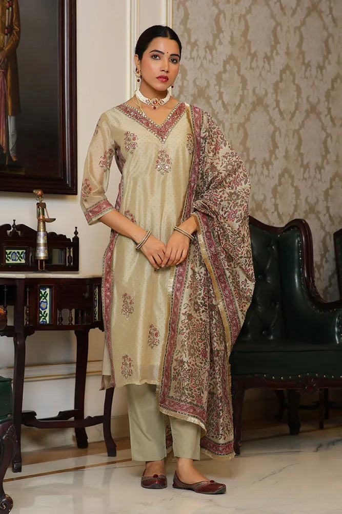 Women green Chanderi Block printed Embroidered kurta set with solid pants & dupatta (Set of 5 Pc)