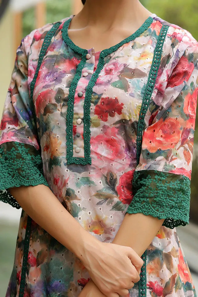 Women embroidered printed  kurta set with laced solid pants (Set of 5 Pc)