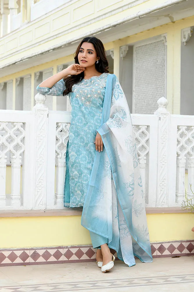Women Tissue Linen Embroidered Solid Kurta Set With Solid Pants & Printed Dupatta (Set of 5 Pc)
