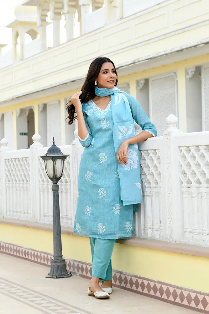 Women kota doria embroidered solid kurta set with solid pants & printed dupatta (Set of 5 Pc)