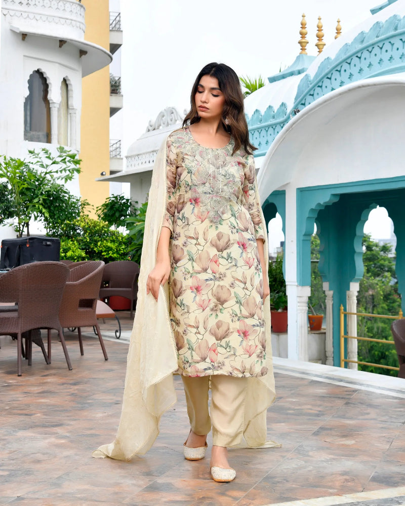 Women Tissue Embroidered Suit Set with Solid Pant and Embroidered Dupatta (Set of 5 Pc)