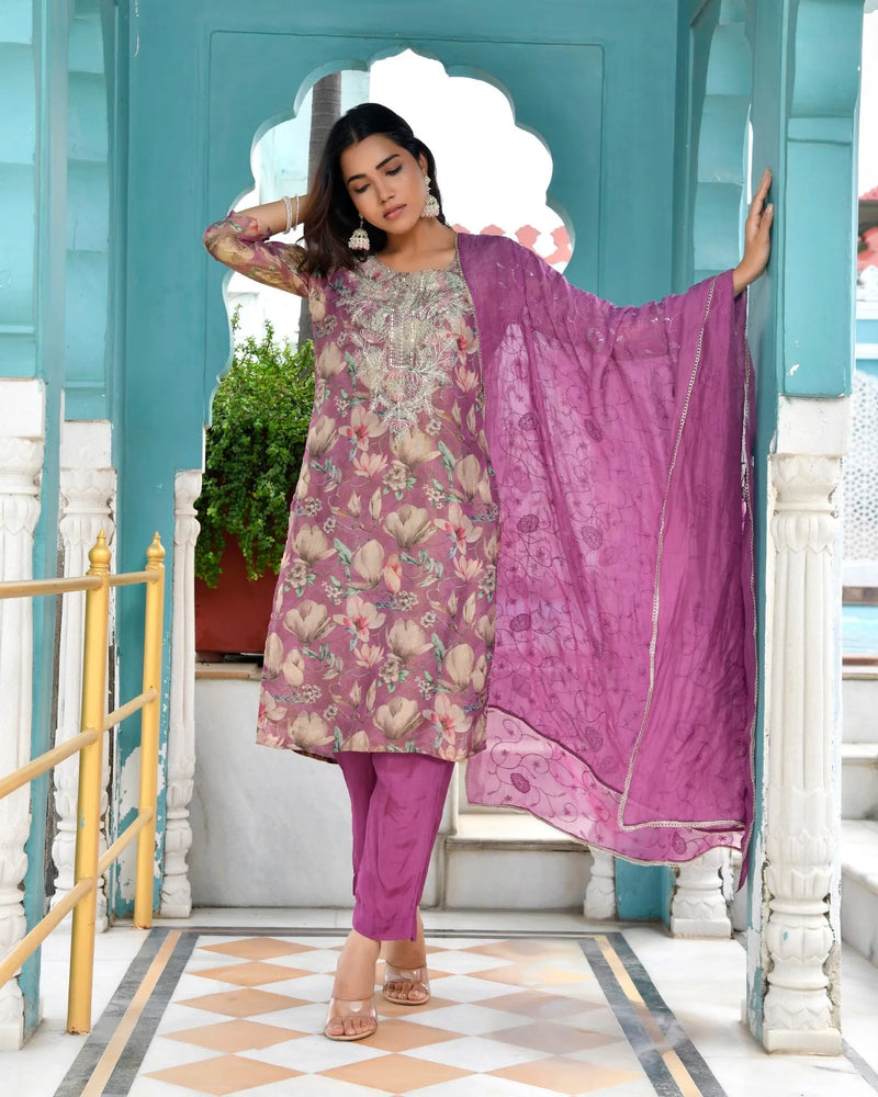 Women Tissue Embroidered Suit Set with Solid Pant and Embroidered Dupatta (Set of 5 Pc)