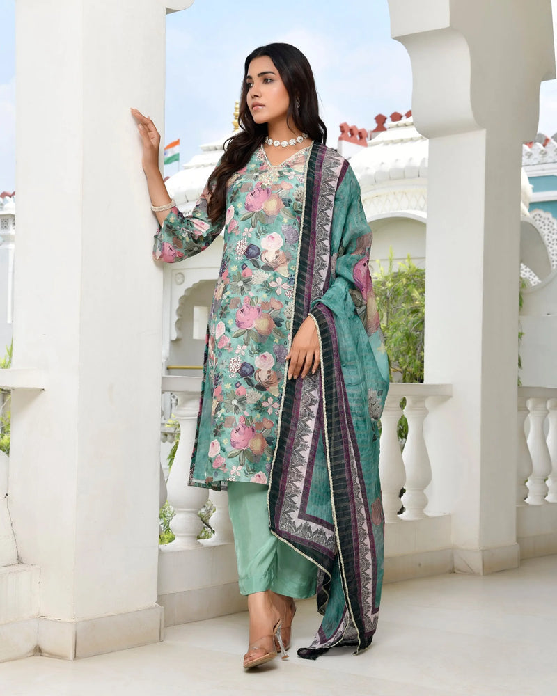 Women’s Tissue Gota Embroidered Suit Set with Solid Pants & Embroidered Dupatta (Set of 5 Pc)