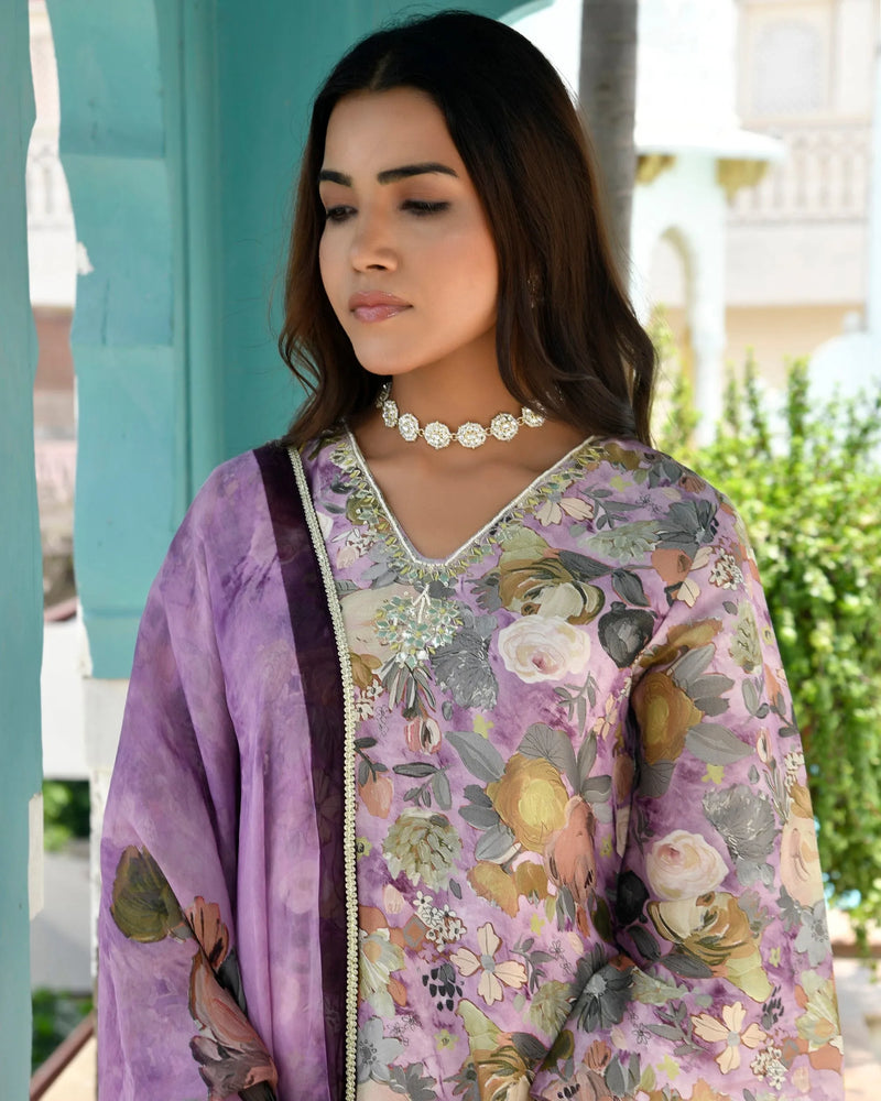 Women’s Tissue Gota Embroidered Suit Set with Solid Pants & Embroidered Dupatta (Set of 5 Pc)