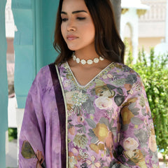 Women’s Tissue Gota Embroidered Suit Set with Solid Pants & Embroidered Dupatta (Set of 5 Pc)