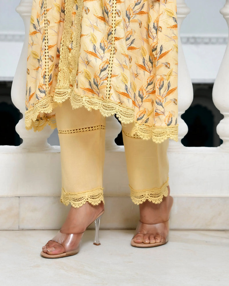 Women Cotton Kurta Pant Set With Solid Laced Pant (Set of 5 Pc)
