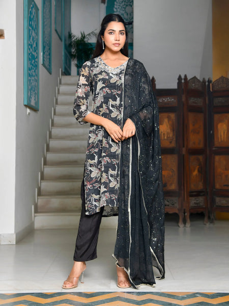 Women Crepe Embroidered Suit Set (Set of 5 Pc)