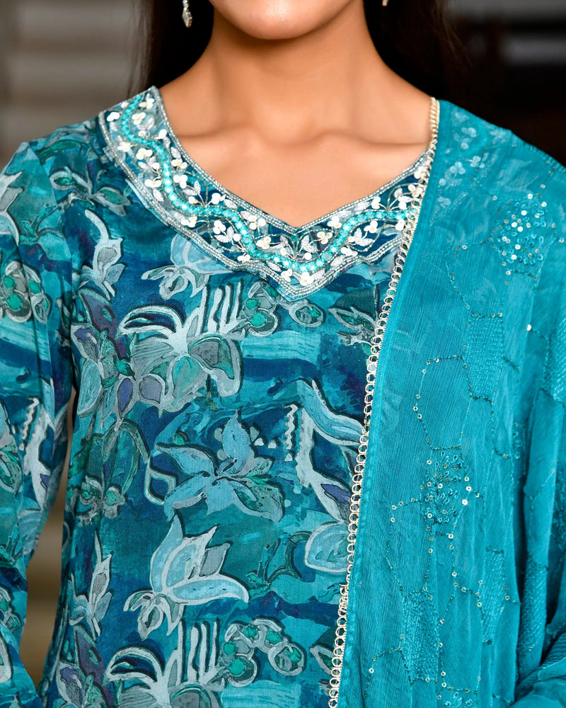 Women Crepe Embroidered Suit Set (Set of 5 Pc)