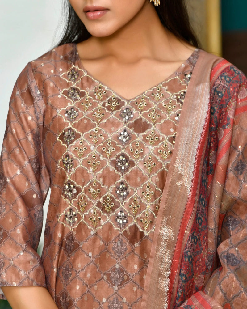 Women Chanderi Printed Suit Set With Pant And Printed Dupatta (Set of 5 Pc)