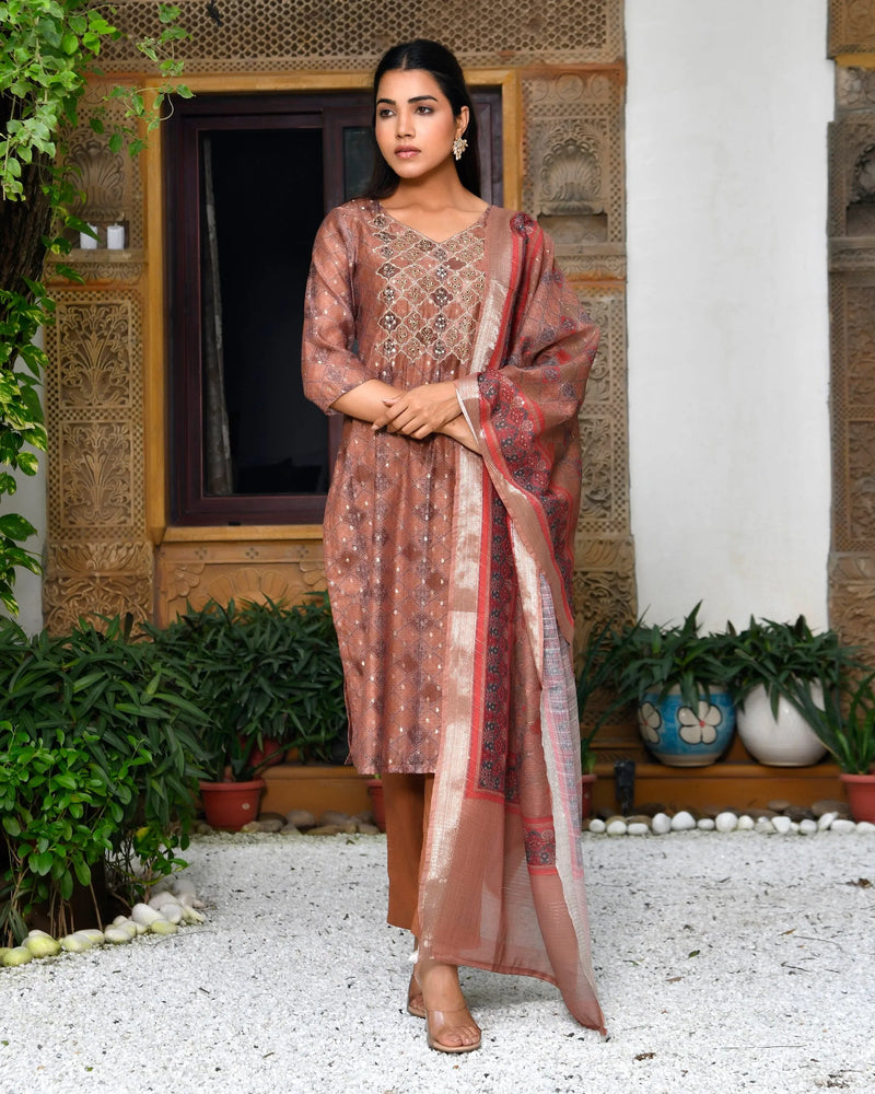 Women Chanderi Printed Suit Set With Pant And Printed Dupatta (Set of 5 Pc)