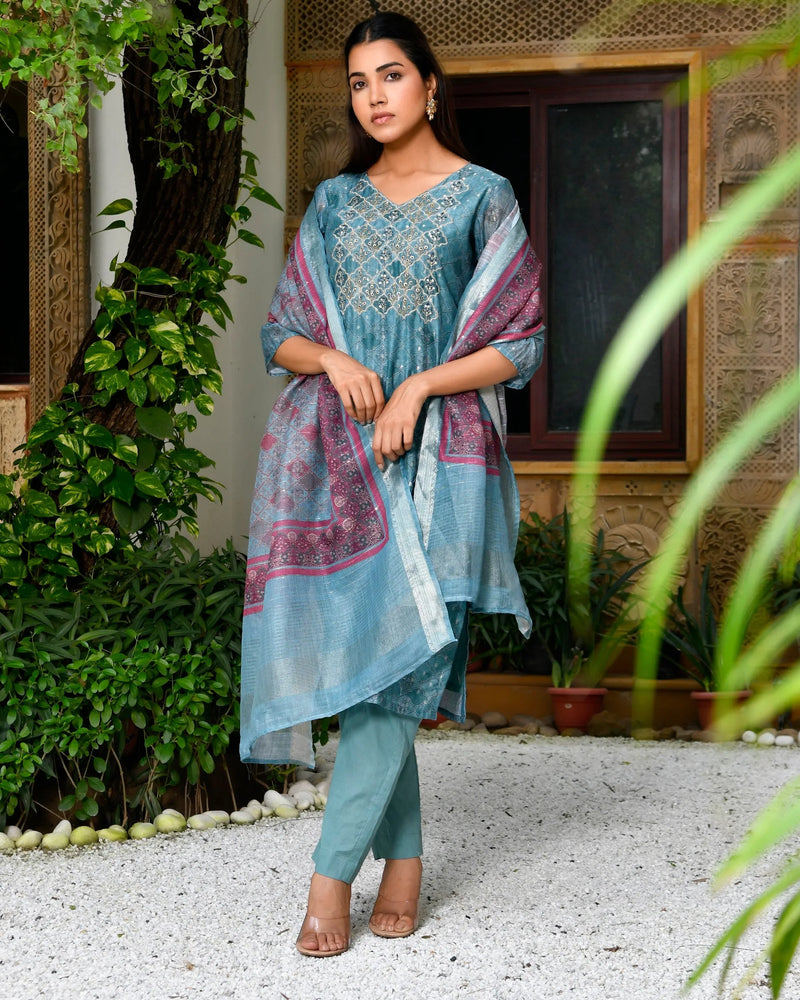 Women Chanderi Printed Suit Set With Pant And Printed Dupatta (Set of 5 Pc)