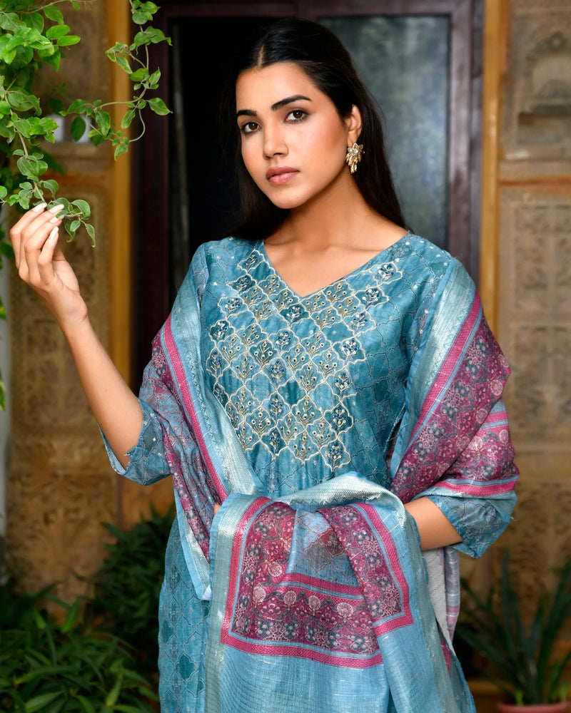 Women Chanderi Printed Suit Set With Pant And Printed Dupatta (Set of 5 Pc)