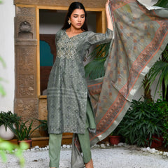 Women Chanderi Printed Suit Set With Pant And Printed Dupatta (Set of 5 Pc)
