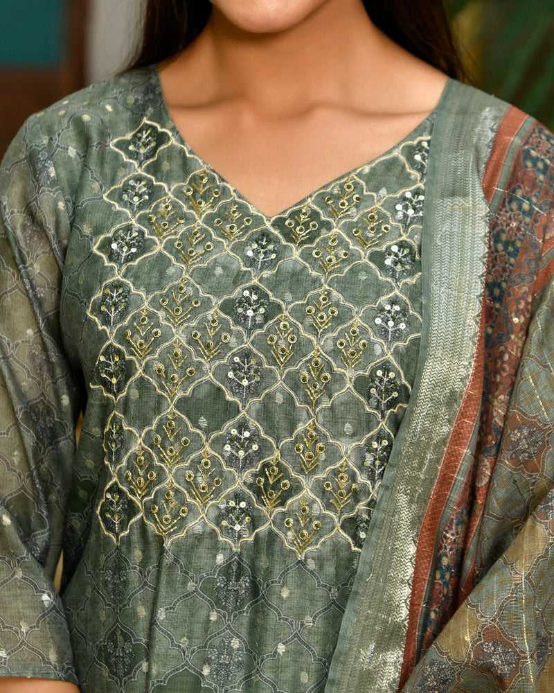 Women Chanderi Printed Suit Set With Pant And Printed Dupatta (Set of 5 Pc)