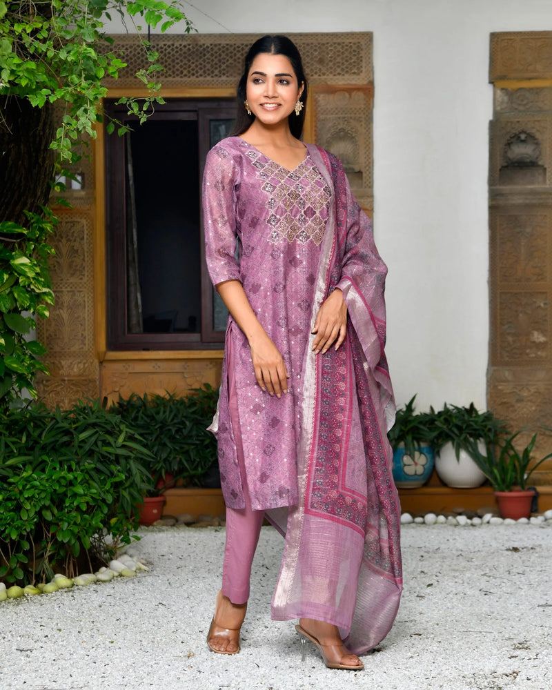 Women Chanderi Printed Suit Set With Pant And Printed Dupatta (Set of 5 Pc)