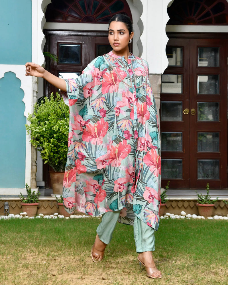 Women Digital Printed Kaftan Set with solid pant (Set of 5 Pc)