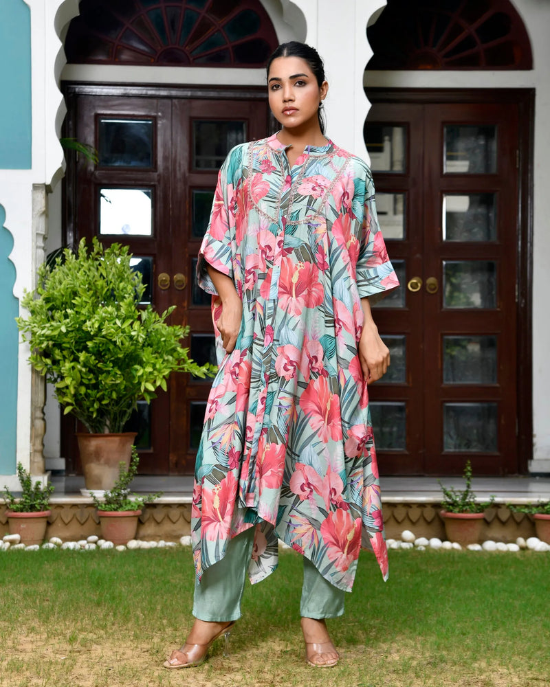 Women Digital Printed Kaftan Set with solid pant (Set of 5 Pc)