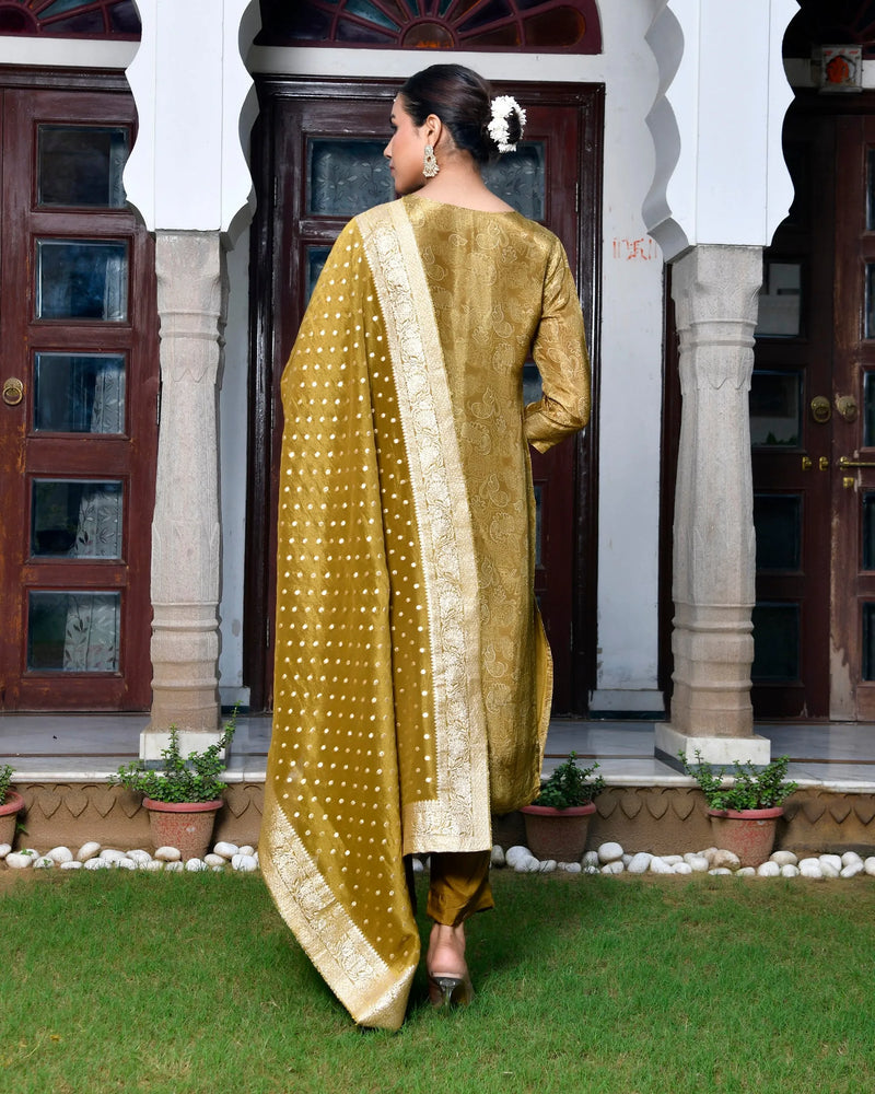 Women’s Digital Printed Tissue Suit Set with Solid Pants & Brocade Dupatta (Set of 5 Pc)