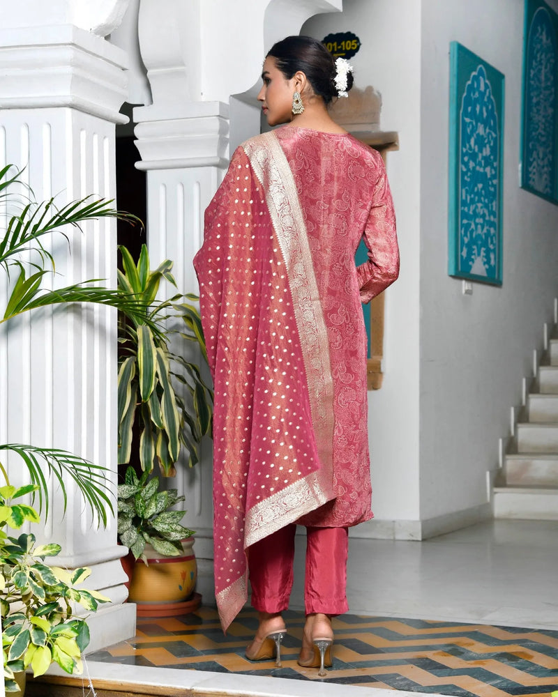 Women’s Digital Printed Tissue Suit Set with Solid Pants & Brocade Dupatta (Set of 5 Pc)