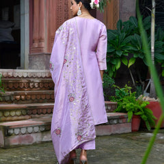 Women Tissue Silk emboidered suit set with solid pant & solid embroidered dupatta (Set of 5 Pc)
