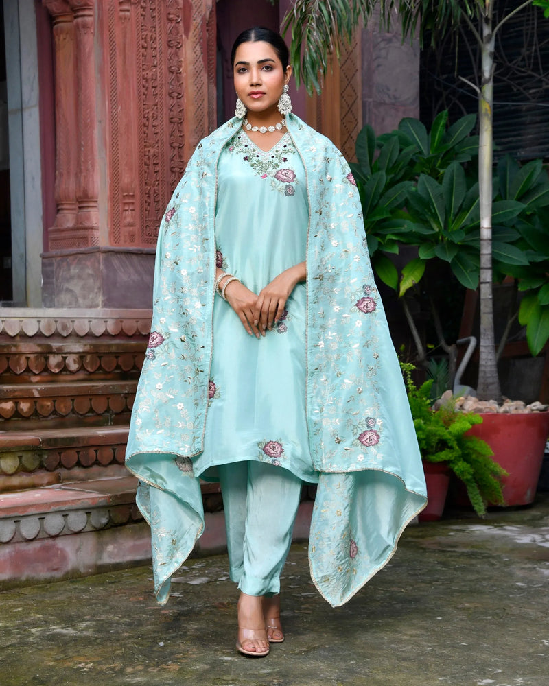 Women Tissue Silk emboidered suit set with solid pant & solid embroidered dupatta (Set of 5 Pc)