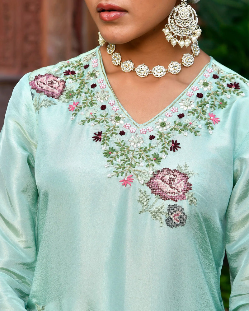 Women Tissue Silk emboidered suit set with solid pant & solid embroidered dupatta (Set of 5 Pc)