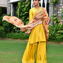 Women Silk Embroidered Sharara Set & Digital Printed Dupatta (Set of 5 Pc)