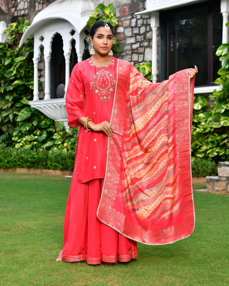 Women Silk Embroidered Sharara Set & Digital Printed Dupatta (Set of 5 Pc)