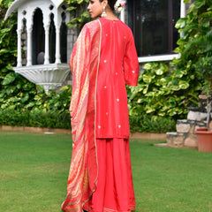 Women Silk Embroidered Sharara Set & Digital Printed Dupatta (Set of 5 Pc)